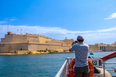 1-Day Hop-On Hop-Off Bus + Harbour Cruise Ticket