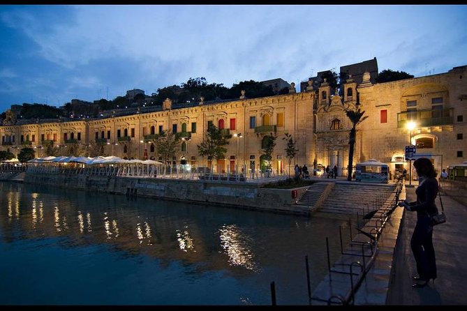 4-hr day tour around Malta - Blue Grotto, sea views, and an optional boat ride
