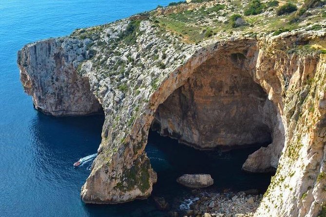 8 hour private tour around Malta - Meeting at Valletta Cruise Port at 9:00 a.m.