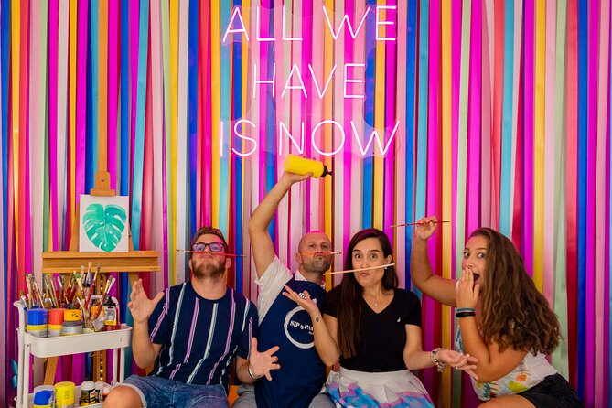 Art Experience with Wine - Timing, meeting point, and planning your evening