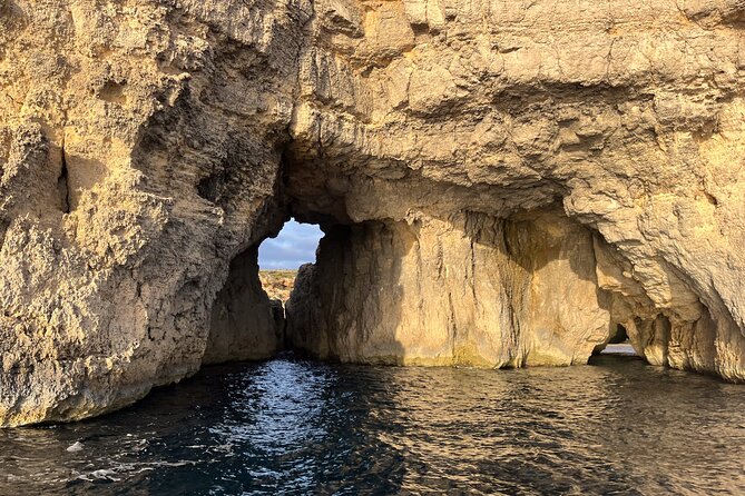 Blue Lagoon Ferry and Caves Tour - Crystal Lagoon Bay on the Way to the Caves