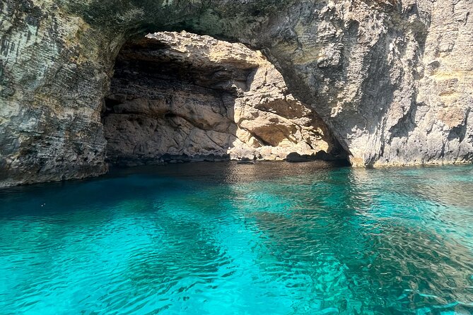 Blue Lagoon Ferry and Caves Tour - Blue Lagoon: Beautiful Water, Limited Variety