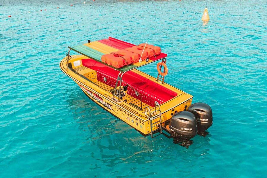 Blue Lagoon:Malta Crystal Lagoon, Comino,Private Speedboat - Crystal Lagoon and the quieter side of Comino