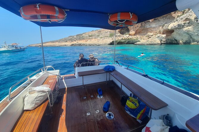 Boat Charters Blue lagoon, Crystal Lagoon, Comino, Malta 4hr trip - Saint Mary’s Tower and Battery