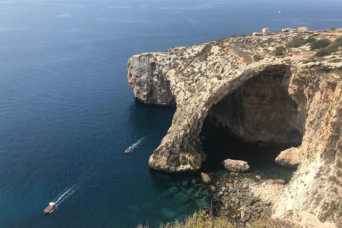 Carpe Diem Malta - A Private day trip around Malta - Valletta City Gate: a quick introduction to the capital
