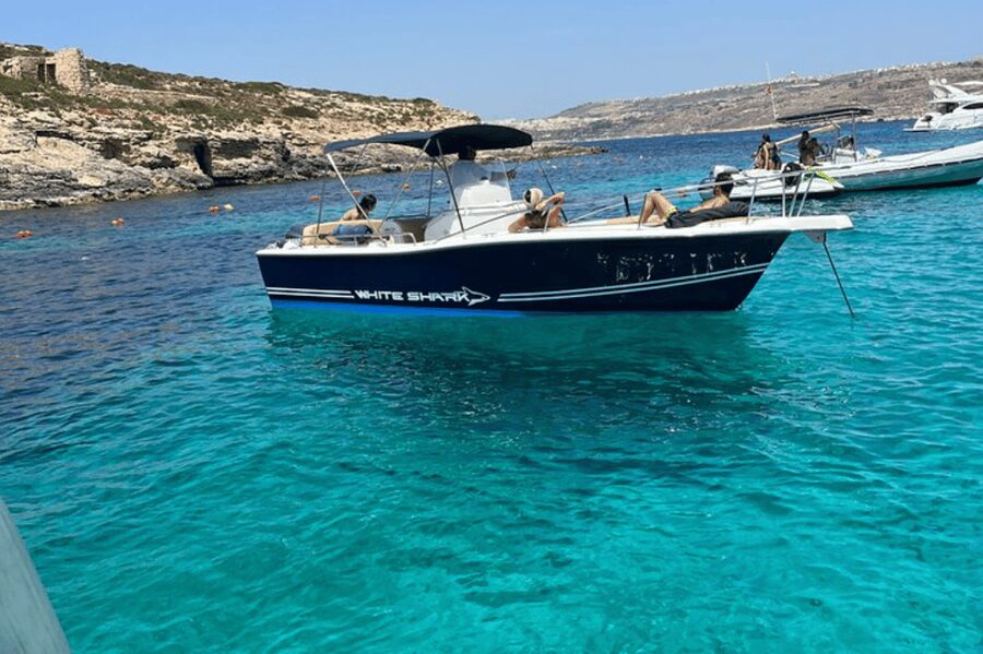 Cirkewwa/Mgarr: Blue and Crystal Lagoon Private Boat Charter - Cruising past Monte Cristo and Popeye’s Cave