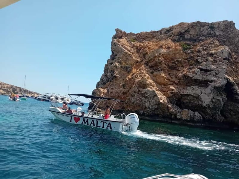 comino and blue lagoon private boat - Snorkeling, swimming, and the gear on board
