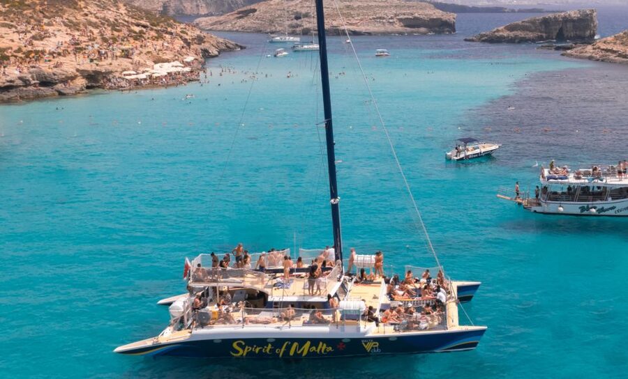 Comino: Blue Lagoon Catamaran Cruise with Lunch and Open Bar - Practical packing advice for a hot day at sea