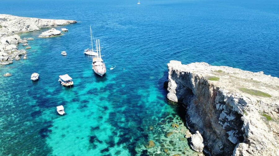 Comino Island , Blue lagoon, Crystal Lagoon & Gozo & Caves - Key points to know before booking
