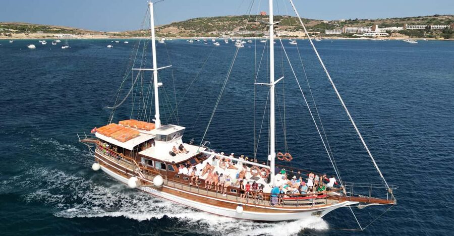 Comino Island , Blue lagoon, Crystal Lagoon & Gozo & Caves - Comino’s coastal sights before the first swim