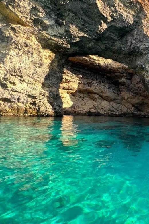 Comino Private Boat Tours: Blue/Crystal Lagoon, Malta & Gozo - Is one hour enough for this route?