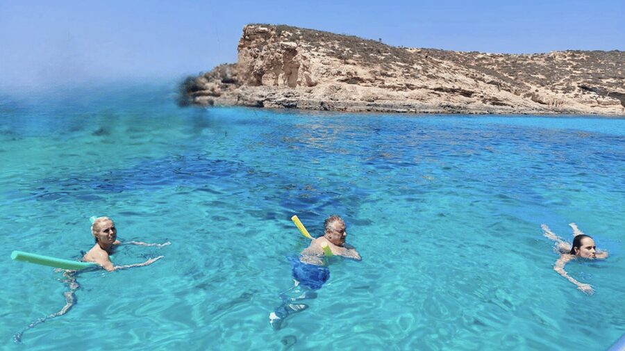 Comino Splash & Dash: Private Blue/Crystal Lagoon Boat Tour - Blue Lagoon, the grand finale