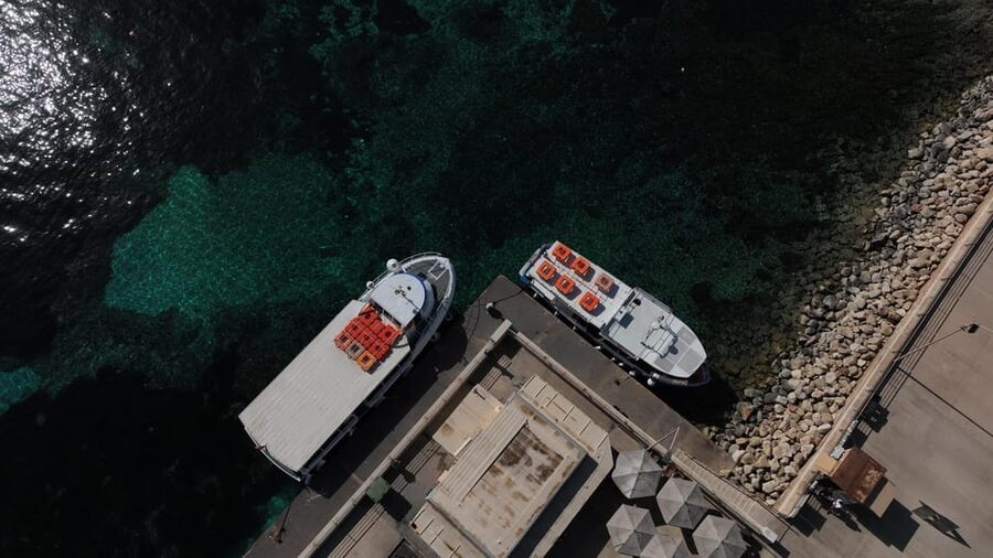 Ferry service to Blue Lagoon (opt. stop in Gozo)& Caves trip - Key points at a glance