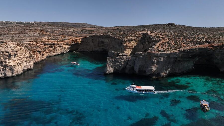Ferry service to Blue Lagoon (opt. stop in Gozo)& Caves trip - Practical planning before you board