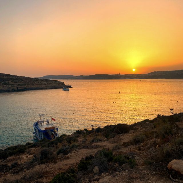 From Bugibba: Blue Lagoon Sunset Cruise - The first hour, cruising north from Bugibba