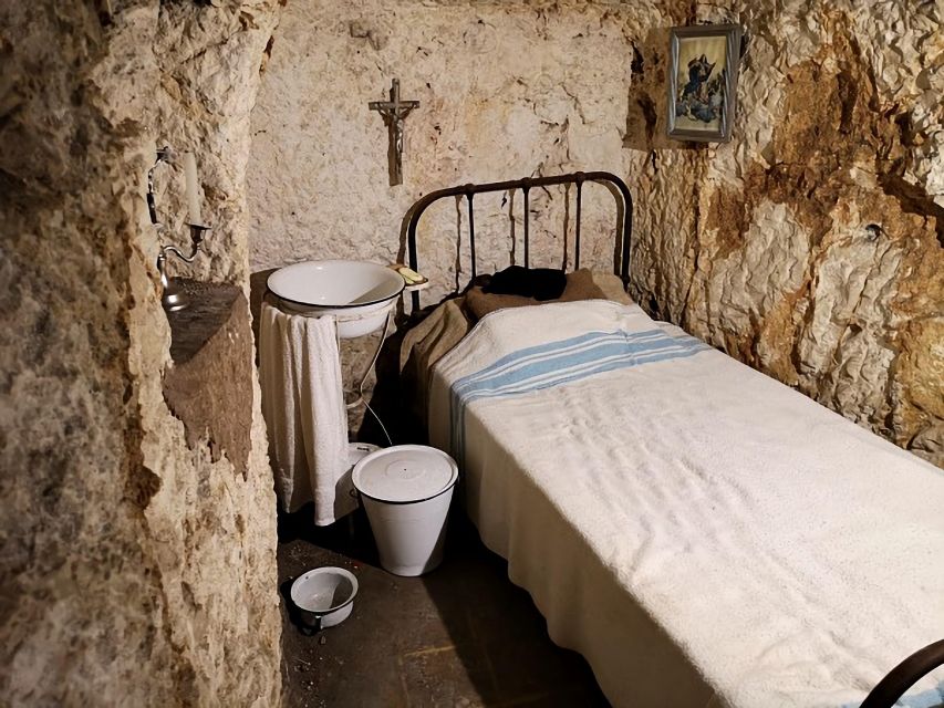 From Mosta: City Highlights Tour of Mosta with Buffet Lunch - Finding Speranza Chapel in Mosta Valley