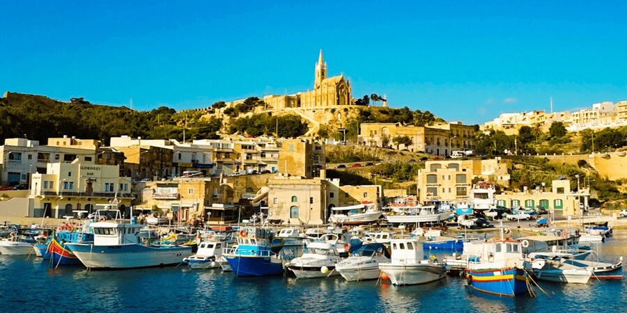 From Valetta: Catamaran Tour with Hop-On, Hop-Off Gozo Tour - Victoria, Gozo’s central stop