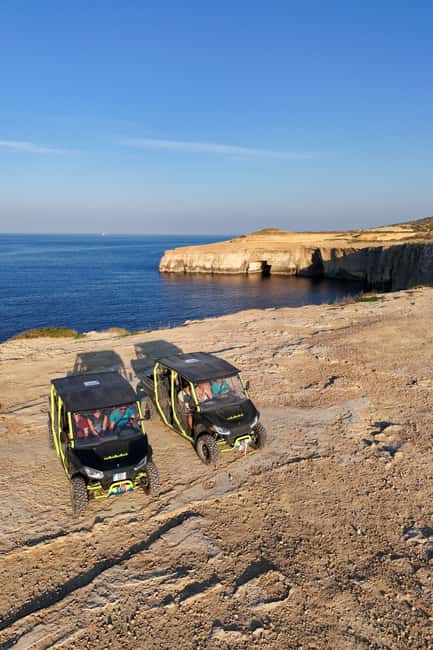 Gozo: All Inclusive 4x4 Chauffeured JEEP day safari - The Comino boat and Blue Lagoon swim