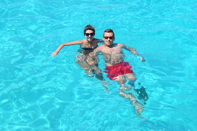 Gozo & Comino Islands, Blue Lagoon & Seacaves Tour - What the boat provides, and what it does not