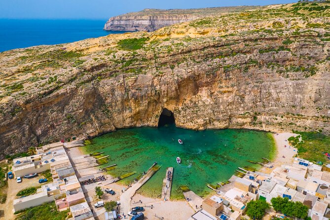 Gozo Guided Day Trip Incl. Ggantija Temples and Lunch - The guide makes the biggest difference