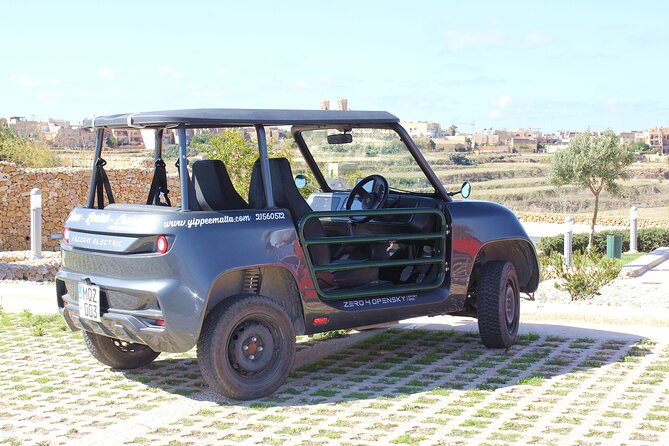 Gozo Self Drive E Jeep Tour - All Inclusive - Fontana, springs, and village life