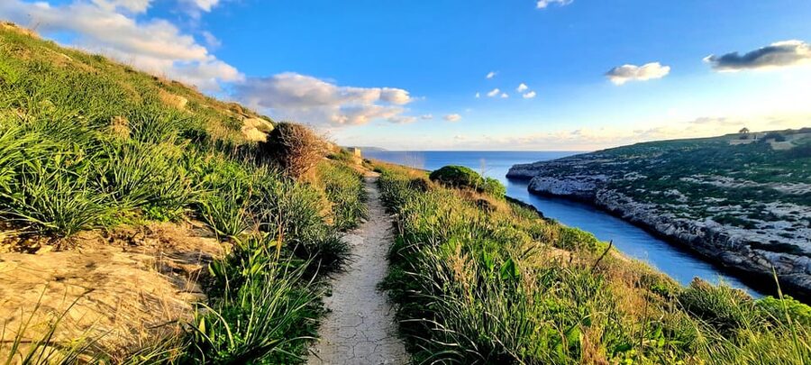 Gozo Unveiled: Guided Hiking in Gozo - South East - The pumping station and the Hole in the Wall