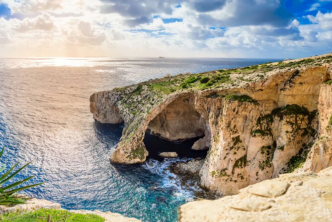 Half Day Tour in Marsaxlokk Village, Market, Blue Grotto & Qrendi - Guide quality and group size