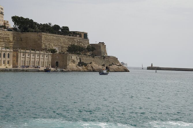 Highspeed Catamaran Crossing Between Malta and Gozo - How this compares with a slower travel day