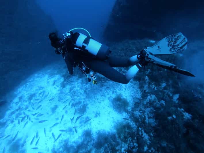 Malta: 2 Scuba Fun Dives for Certified divers - Choosing equipment before you arrive