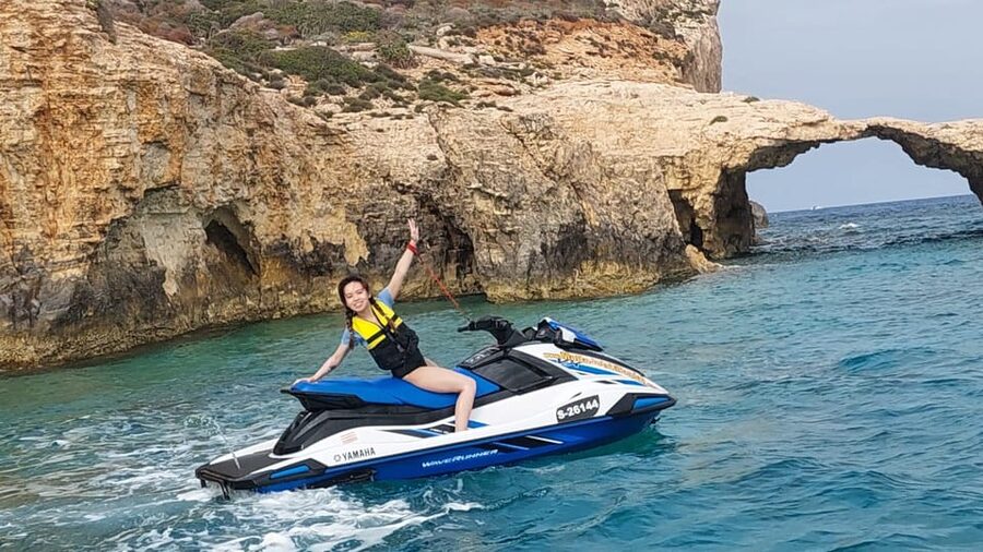 Malta 30 Minutes Jet Ski Rental / Hire - 2024 Yamaha VX - Safety briefing, GPS, and the no-license rule