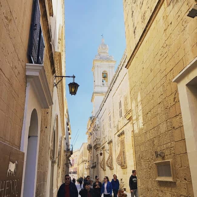 Malta: 5 hr Vintage Bus Tour - Mdina & Blue Grotto inc. food - Dingli Cliffs, Malta’s high viewpoint