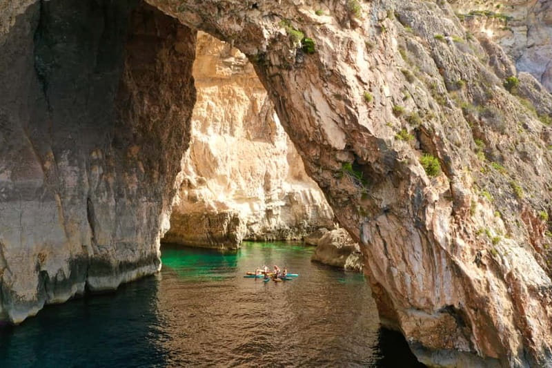 Malta: Blue Grotto SUP and Snorkeling Tour - SUP yoga on open water