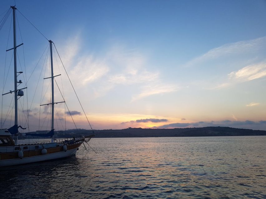 Malta: Blue Lagoon Evening Swim & Snorkel Boat Cruise - Crystal Lagoon and Comino’s rocky coast