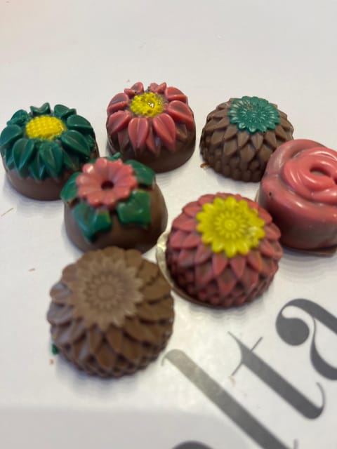 Malta: Chocolate Making Workshop - Taking the chocolates home