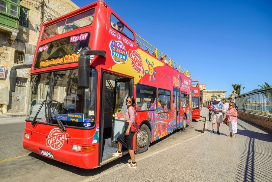 Malta: City Sightseeing HOHO Bus Tour & Optional Boat Tour - Valletta and the voucher exchange points