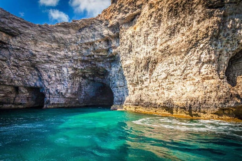 Malta: Comino, Gozo, Blue & Crystal Lagoon, and Caves Cruise - Leaving Cirkewwa and meeting the crew