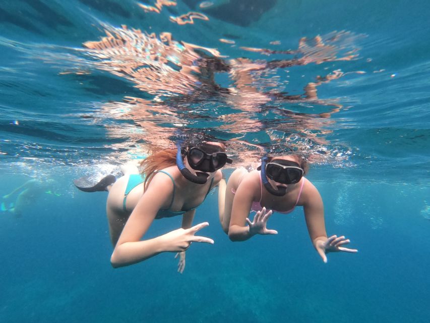 Malta: Crystal/Blue Lagoon, Comino & Gozo Private Boat Trip - Blue Lagoon without staying in one crowded patch