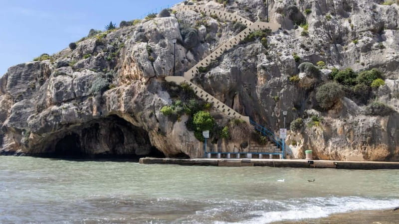 Malta: Gozo Buggy Tour with Lunch, Boat Cruise and Transfers - Salt pans and the Xwejni Bay swim