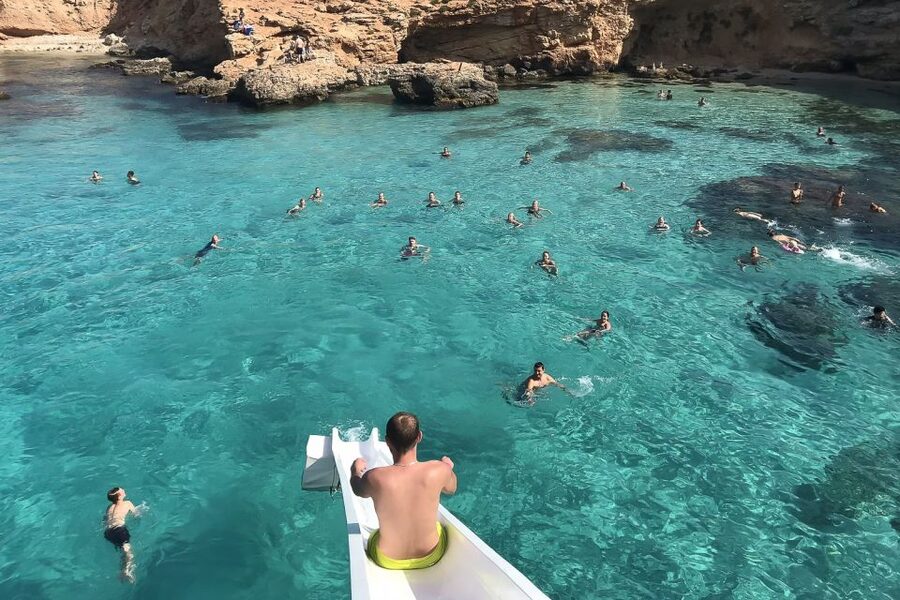 Malta: Gozo, Comino, Blue & Crystal Lagoon, & Caves Cruise - Xlendi Bay and the return through southern Comino