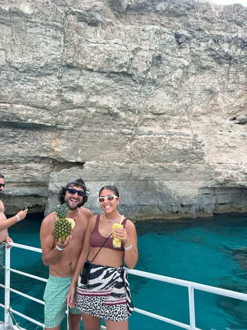Malta: Gozo, Comino, Blue & Crystal Lagoon, & Caves Cruise - Food, cash, and what to pack