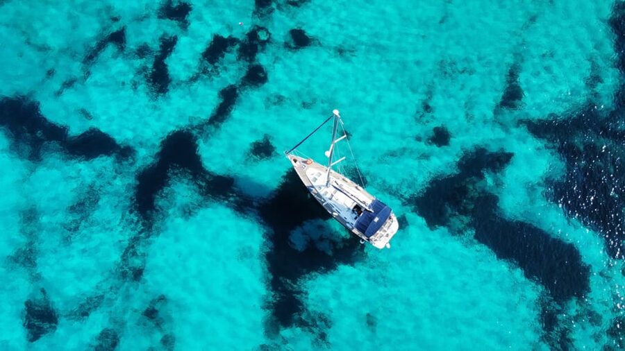 Malta Gozo Comino: Full Day Sailing Charter - Eight hours of freedom around Malta, Gozo, and Comino