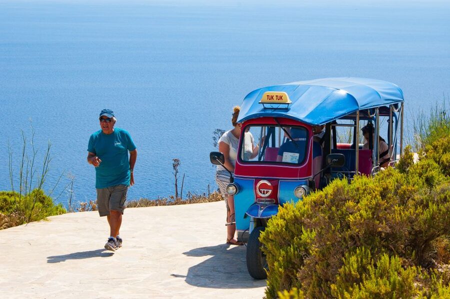 Malta: Gozo Full-Day Tuk-Tuk Tour and Lunch - Why a tuk-tuk works so well on Gozo