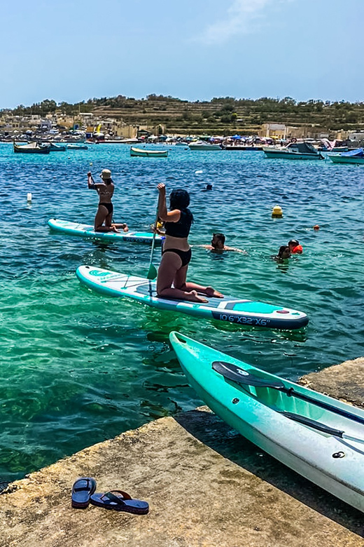 Malta: Guided SUP Tour - Starting beneath Sensi Lido at St Thomas Bay