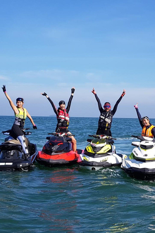 Malta: Jet Ski Rental - Who will enjoy this ride most