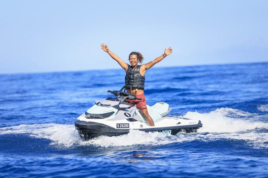 Malta: Jet Ski Safari to St. Paul's Islands or St Thomas Bay - The southern run past Valletta Grand Harbour