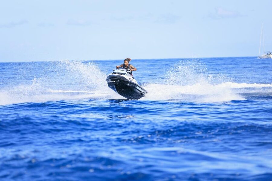 Malta: Jet Ski Safari to St. Paul's Islands or St Thomas Bay - Why the cove stop changes the pace