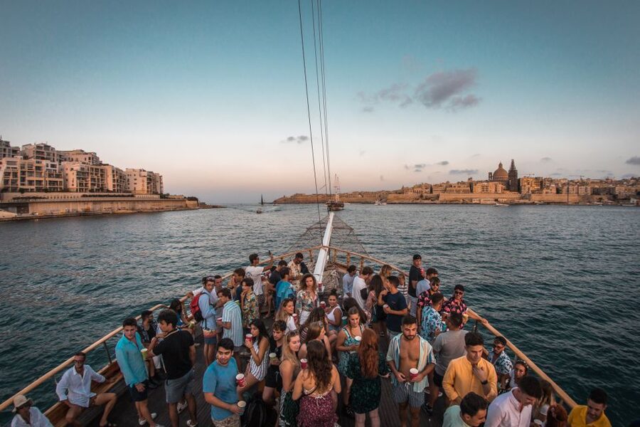 Malta: Lazy Pirate Boat Party with Drinks & Food - Music, dancing, and the social side