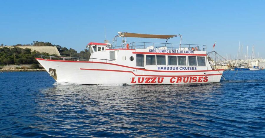 Malta: Panoramic Cruise around Malta's Harbours and Creeks - Valletta’s seaward walls and high garden views