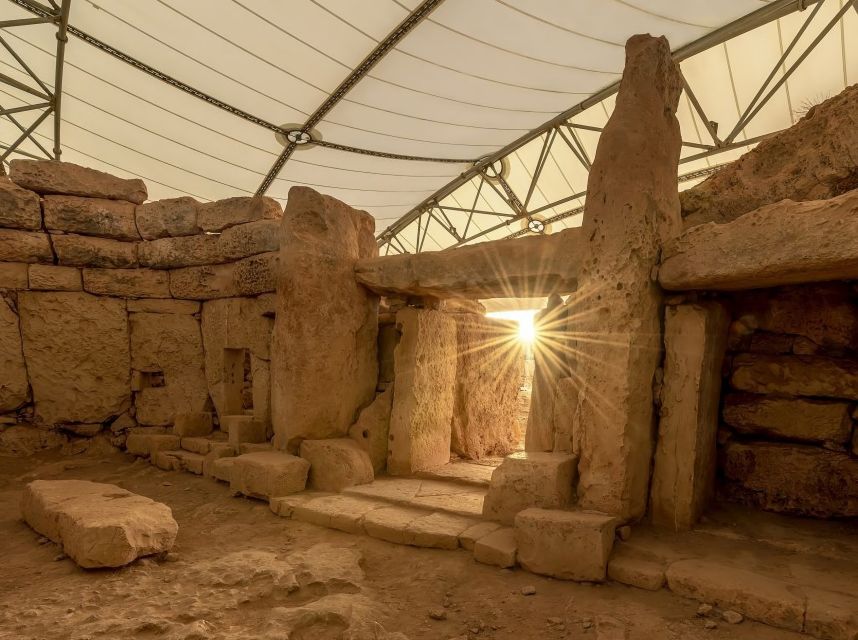 Malta: Prehistoric Temples and Highlights of the South - Guides, transport, and the pace of the day