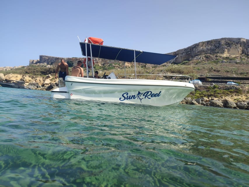 Malta: Private Boat Trip to Comino, Blue Lagoon & Gozo - Ħalfa Rock and views toward Gozo